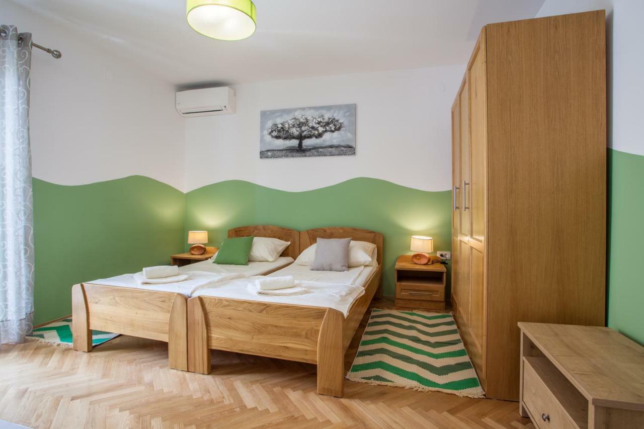 Guesthouse Maver Cres Extérieur photo